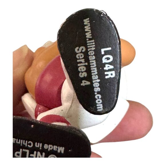 Arizona Cardinals NFL Series 4 Lil Teammates Quarterback Figure Toy 3" Miniature - Picture 5 of 9